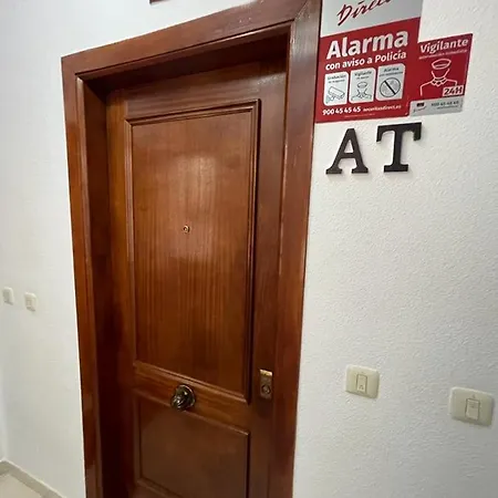 Apartamentos Merida Ludica Parking Gratis En El Centro De La Ciudad Y Aparcamiento Gratis En La Misma Puerta Exterior foto