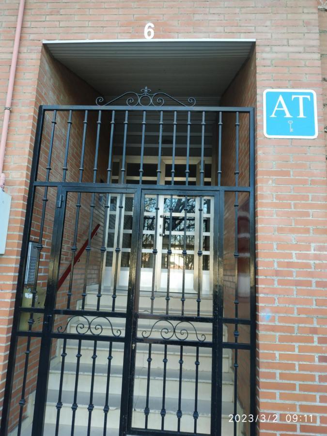 Ludica Parking Gratis En El Centro De La Ciudad Y Aparcamiento Gratis En La Misma Puerta Merida