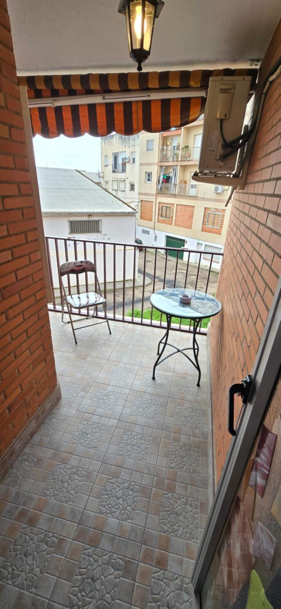 Ludica Parking Gratis En El Centro De La Ciudad Y Aparcamiento Gratis En La Misma Puerta Merida